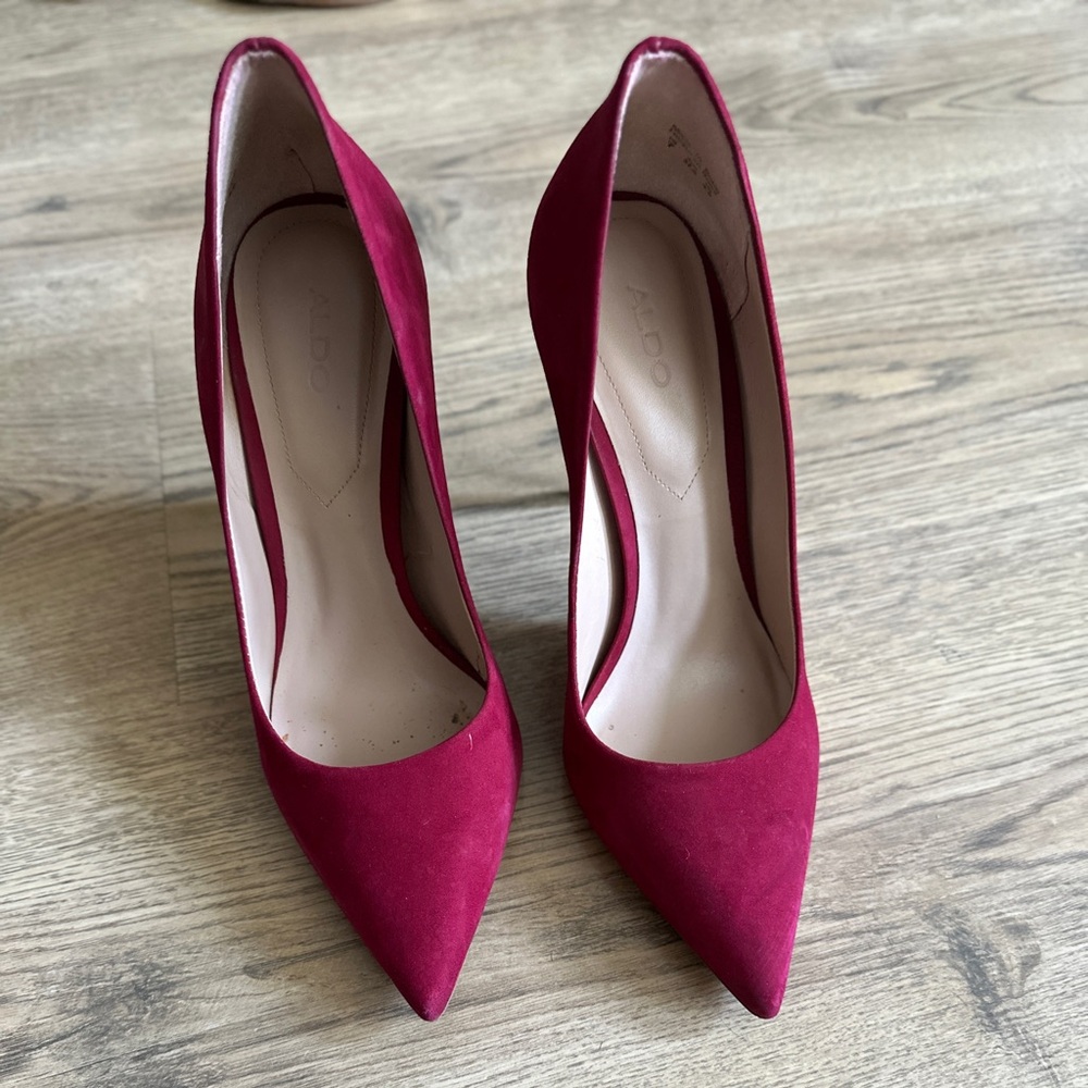 Aldo Cassedy Women's Red Suede Heels